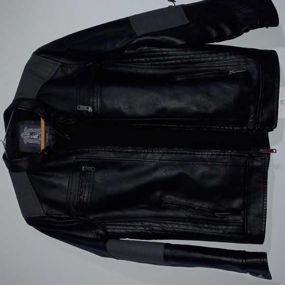 blue grandeur Other - Nice brand new black jacket for men